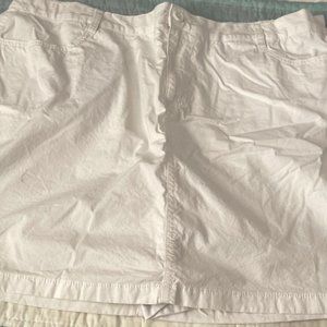 Saint John’s Bay size 18 Skort